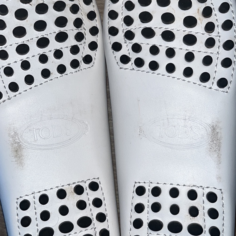 Authentic Tod’s Double T White Leather Gommino Driving Loafer Shoes - Picture 13 of 16